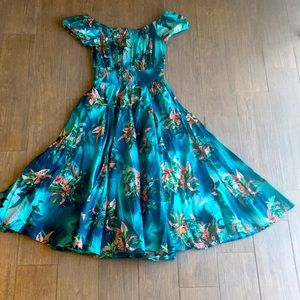 NWT INC Off-the-Shoulder Tropical Dress